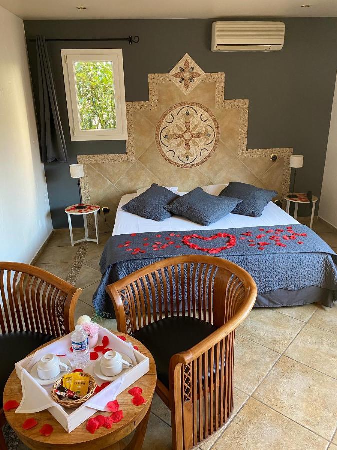 Logis Hôtel Les II Mas - Perpignan Sud Cabestany Bagian luar foto