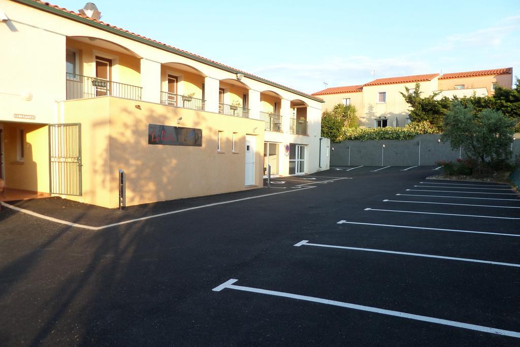 Logis Hôtel Les II Mas - Perpignan Sud Cabestany Bagian luar foto